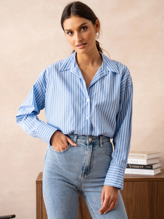 Maison Marlowe | Notched Collar Shirt – Relaxed Oversized Fit
