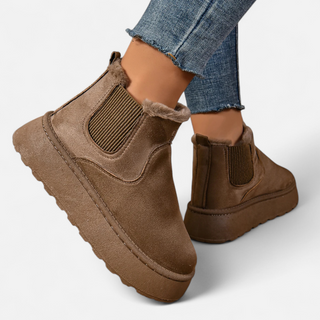 Maison Marlowe | Chelsea Boots with Plush Lining