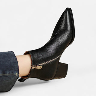 Maison Marlowe | Chelsea Boots with Pointed Toe and Square Block Heel