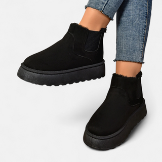 Maison Marlowe | Chelsea Boots with Plush Lining