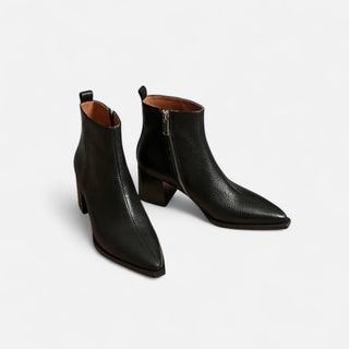 Maison Marlowe | Chelsea Boots with Pointed Toe and Square Block Heel
