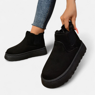 Maison Marlowe | Chelsea Boots with Plush Lining