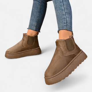 Maison Marlowe | Chelsea Boots with Plush Lining