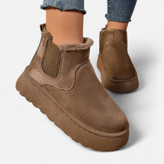 Maison Marlowe | Chelsea Boots with Plush Lining